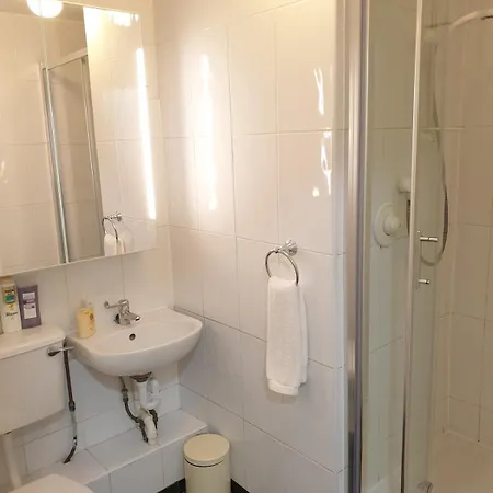 Apartamento Colourful Centre Hideaway, Sleeps 6 Galway