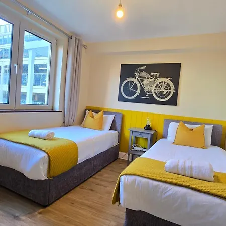 Apartamento Colourful Centre Hideaway, Sleeps 6 Galway