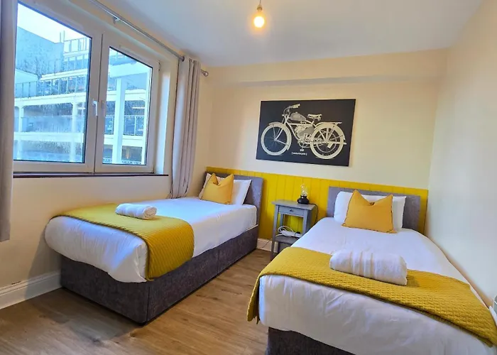 公寓 Colourful Centre Hideaway, Sleeps 6 戈尔韦